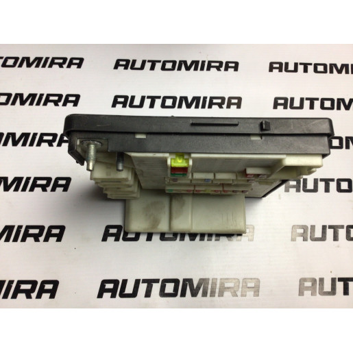 Блок предохранителей USM Renault Kangoo 2008-2016 8201044237