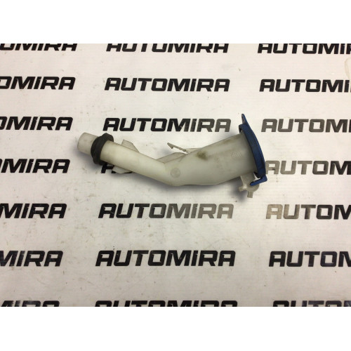 Горловина бачка омывателя Ford Focus 3 2011- BM5117C615A
