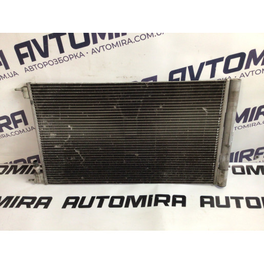 Радіатор кондиціонера 2,0 DCI Opel Insignia 2008-2013 13330217