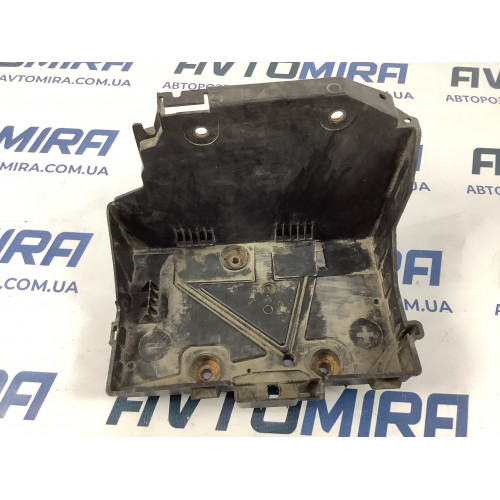 Корпус акумулятора Renault Kangoo 2008-2016 8200870492