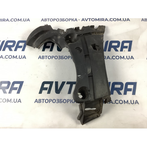 Кронштейн заднего бампера правый Renault Kangoo 2008-2016 8200435438