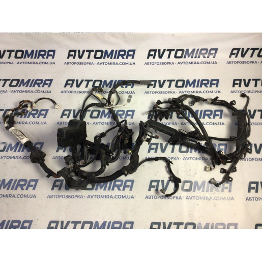 Проводка двигуна Toyota Avensis T25 2003-2008 8212105860