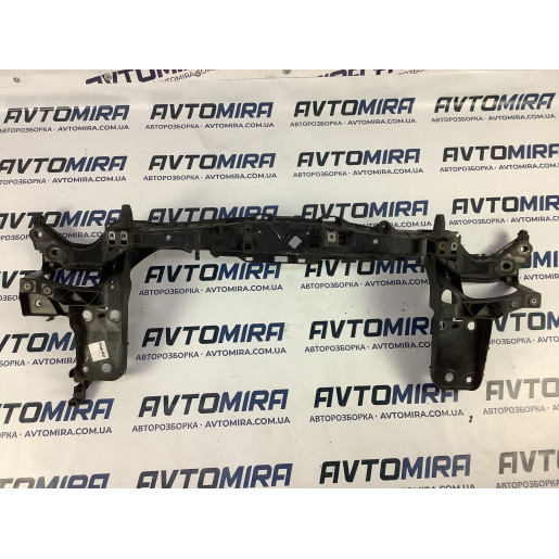 Установочная панель передняя (телевизор, окуляр) Renault Kangoo 2008-2012 8200393685