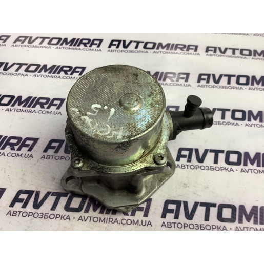 Насос вакуумный Renault Kangoo 2008-2016 8201005306