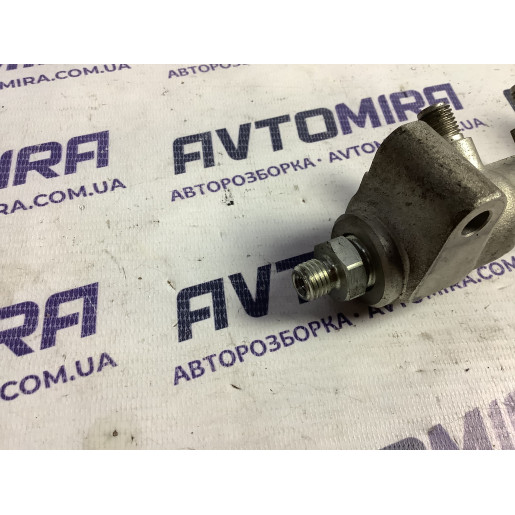 Топливная рейка опель астра Opel Astra J 1.7CDTI 97376271