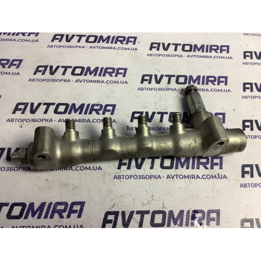 Топливная рейка опель астра Opel Astra J 1.7CDTI 97376271