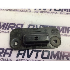 Пластиковий фіксатор розсувних дверей Renault Kangoo 2008-2016 8200075742