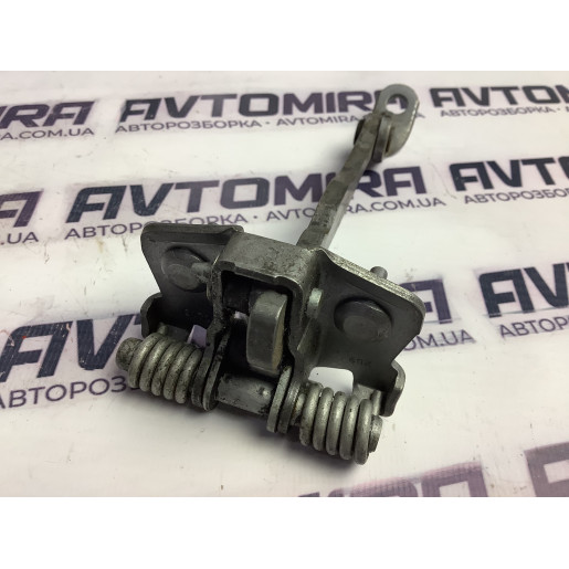 Обмежувач двері передньої Renault Kangoo 2008-2016 804301552R