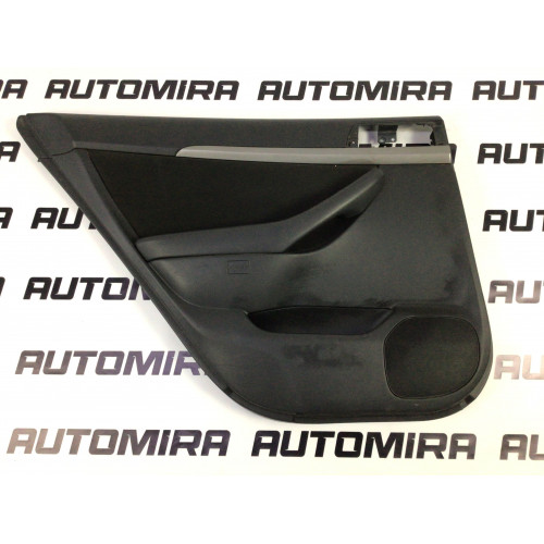 Карта двері задніх лівих універсал Toyota Avensis T25 2003-2008 6764005A20