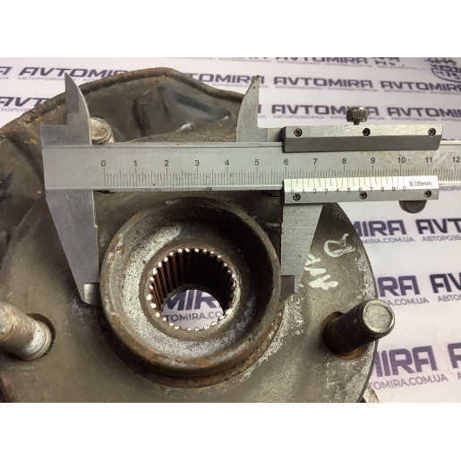 Кулак поворотный с ABS (цапфа) передний левый 30 зубов Toyota Avensis T25 2003-2008 4321205060