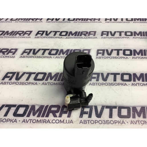 Водяной насос омывателя Renault Kangoo 2008-2016 8200246091 