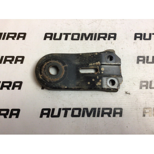 Кронштейн передней балки Ford Focus 2 3M51R42330AE