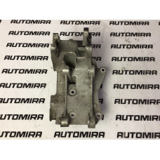 Кронштейн крепления генератора Fiat Scudo 2004-2006 9643834880