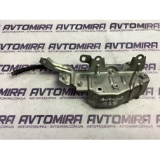 Кронштейн вакуумных трубок Toyota Avensis T25 2003-2008 2586126020