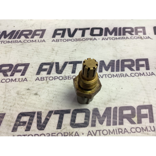 Датчик температури повітря Toyota Avensis T25 2003-2008 8942460010