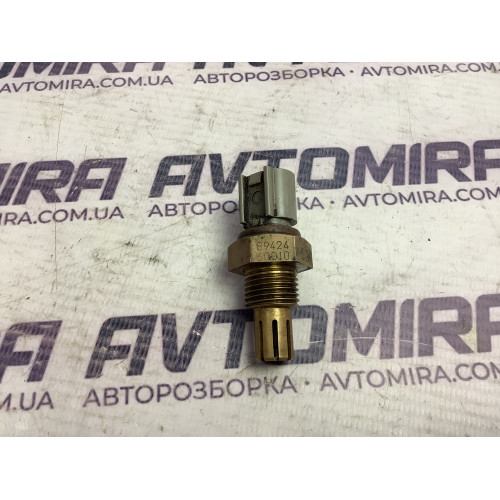 Датчик температури повітря Toyota Avensis T25 2003-2008 8942460010