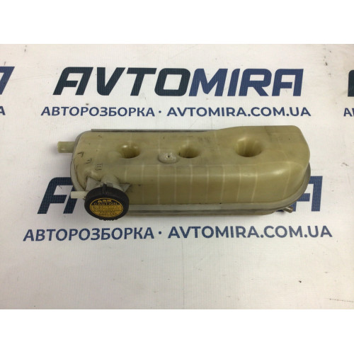 Расширительный бачёк Toyota Avensis 2.2 T25 2003-2008 164800R010