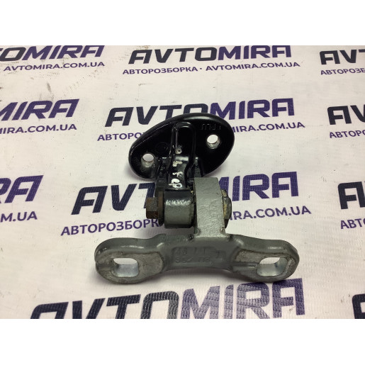 Петля двери задней правой верхняя Вольво Volvo V50 S40  2004-2012 30784896