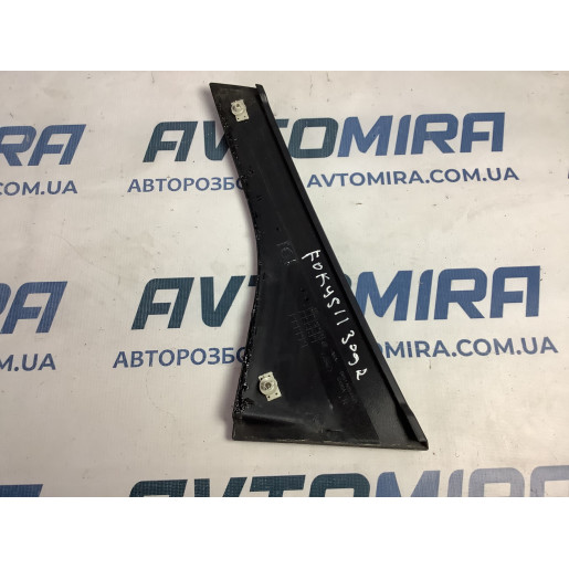 Накладка дверей задніх правих Ford Focus 2 2008- Hatchback 4M51A254A42