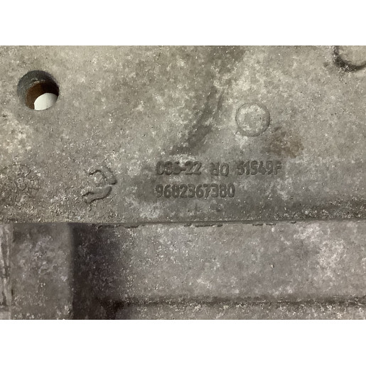 Кронштейн генератора Citroen Jumpy 2.0 HDI 2007-2016 9682367380