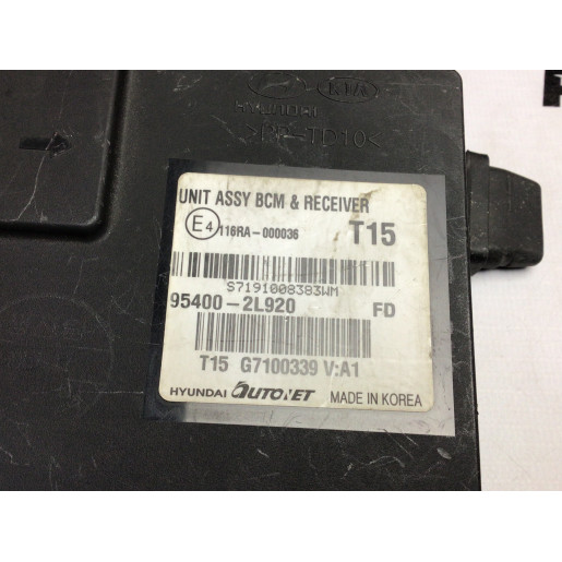 Блок комфорта Hyundai i30 2007-2012 116RA000036