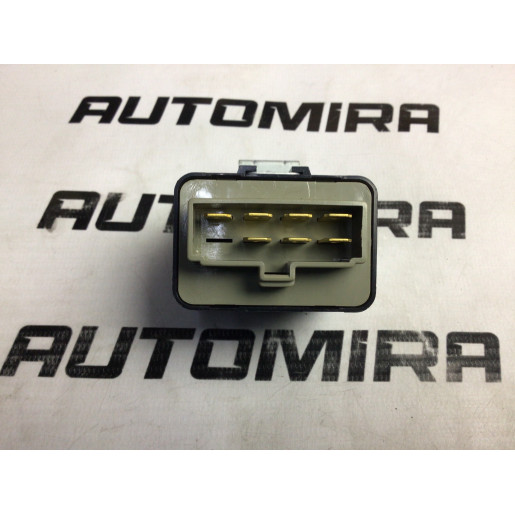 Реле заднього двірника Hyundai i30 2007-2012 954202l500