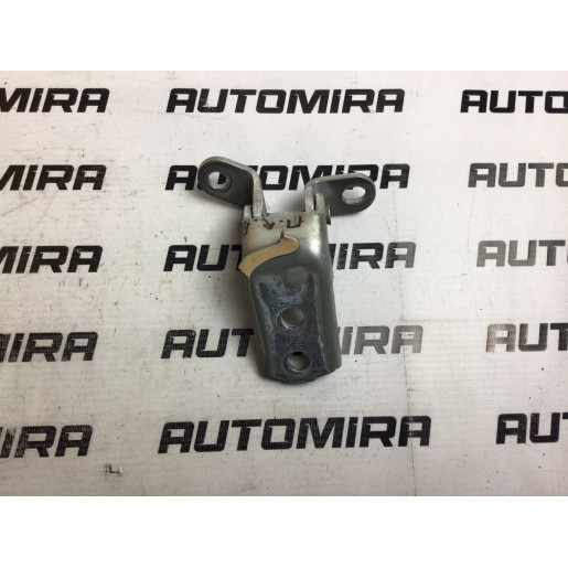 Петля двери передней правой верхняя Toyota Avensis T25 2003-2008 687100D010
