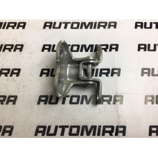 Петля задней двери левая верхняя Toyota Avensis T25 2003-2008 6876005020