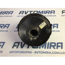 Вакуумний підсилювач гальм комплектний Toyota Avensis T25 2003- 4720005170