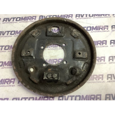 Защита заднего левого тормозного барабана Ford Focus 3 BV612210L