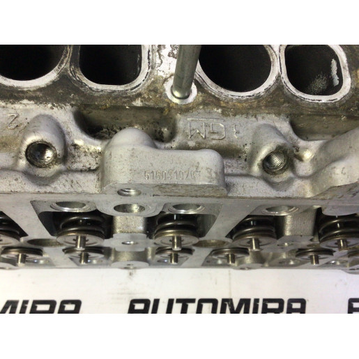 Головка двигателя Opel Insignia 2008-2013 55571949