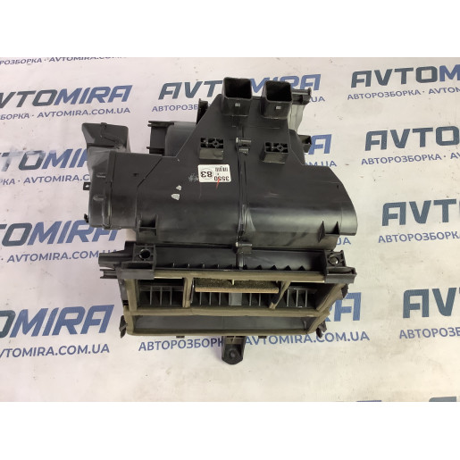 Корпус обігрівача Toyota Avensis T25 2003-2008 8713005090