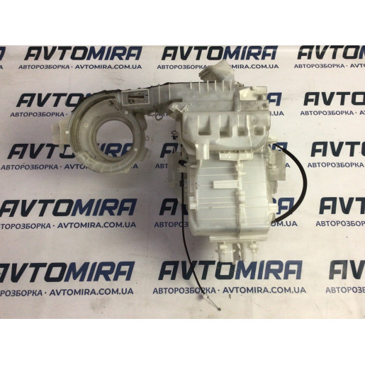 Корпус пічки не комплектний фіат Fiat Grade Punto 3 5D3322100