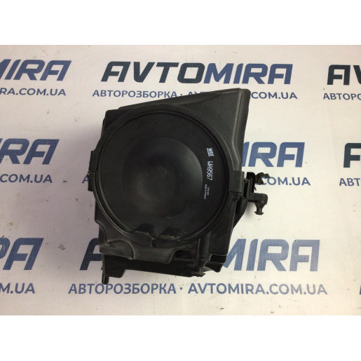 Корпус повітряного фільтра Ford Focus 3 2011- AV619600BF