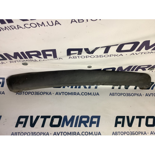 Молдинг бампера переднего правый Ford Focus 3 2011-2014 BM5117626A