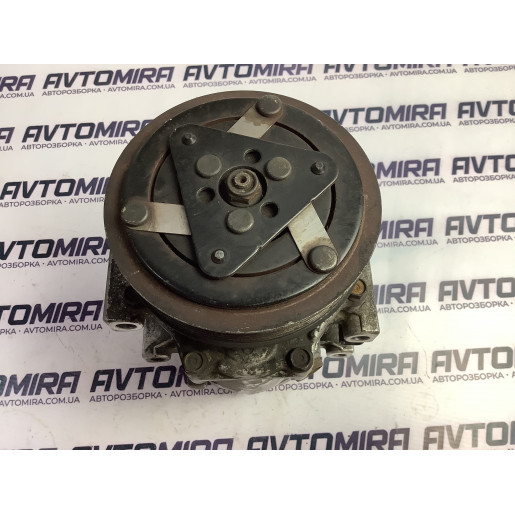 Компрессор кондиционера 2,0 D 3M5H-19D629-HC Вольво Volvo V50 S40