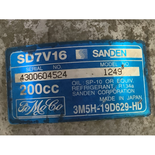 Компресор кондиціонера Volvo S40 / V50 2.0d 3M5H19D629HD