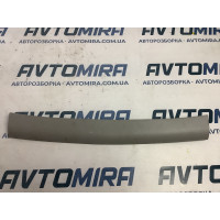 Обшивка двери багажника верхня Опель Астра Opel Astra H (2007-2010) 13129683
