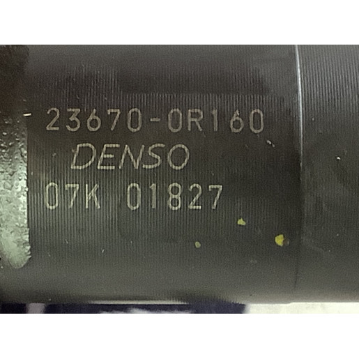Форсунка Toyota Avensis 2.2 D-4D 23670-0R160