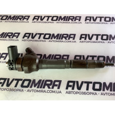 Форсунка паливна Audi A4 B8 ayді а4 2007- 2.0TDI 03L130277J