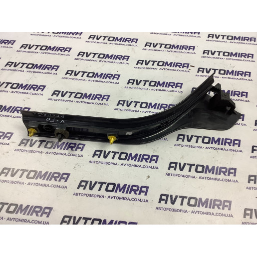Накладка порога заднього лівого Вольво Volvo V50 2004-2012 8641786LH 