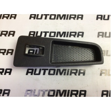 Накладка кнопки керування склопідйомником передня права Fiat Punto 3 2005-2018 735380450