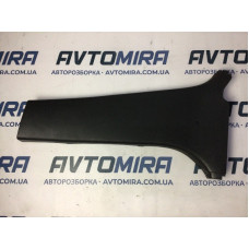 Накладка левой средней стойки нижняя Toyota Avensis T25 2003-2008 6241405030