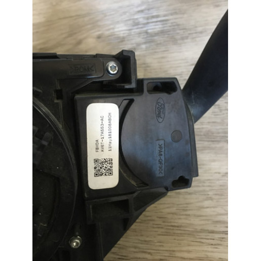 Подрулевой переключатель гитара Ford Focus 3 2011- BV6T13N064AF