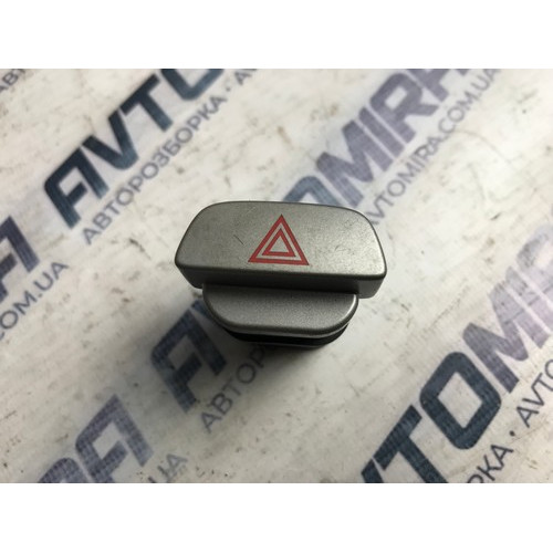 Кнопка аварийной сигнализации Ford Focus 2 2005-2010 8M5T13A350AB
