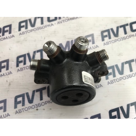Паливна рейка 4M5Q9D280DB Форд Фокус 1.8 TDCI