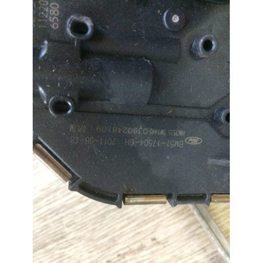 Моторчик стеклоочистителя передний Ford Focus 3 BM5117K484B