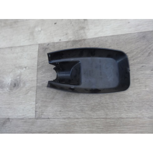 Накладка ручника Ford Mondeo 4 2007-2014 8A6117D568