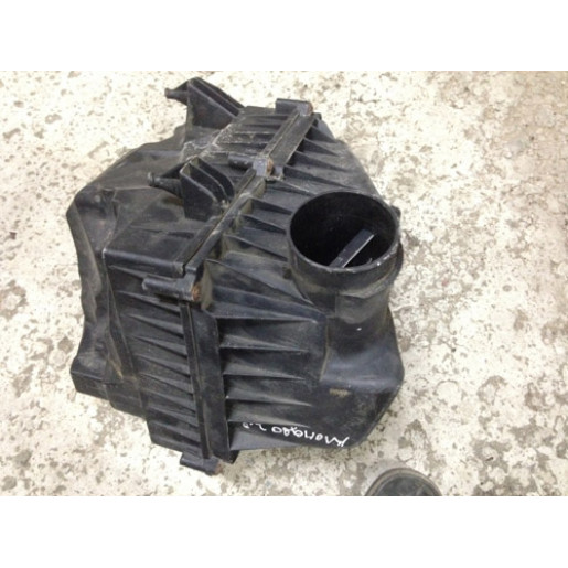 Корпус повітряного фільтра Ford Mondeo 4 2.0 TDCI 2007-2014 1518431