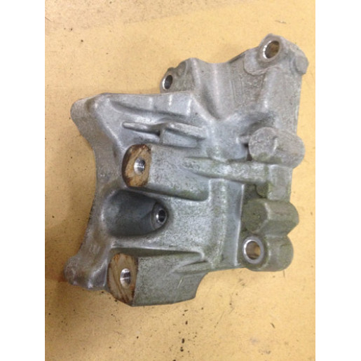 Кронштейн двигуна 9656597780 2.2 TDCI Форд Мондео 4 Ford Mondeo 4